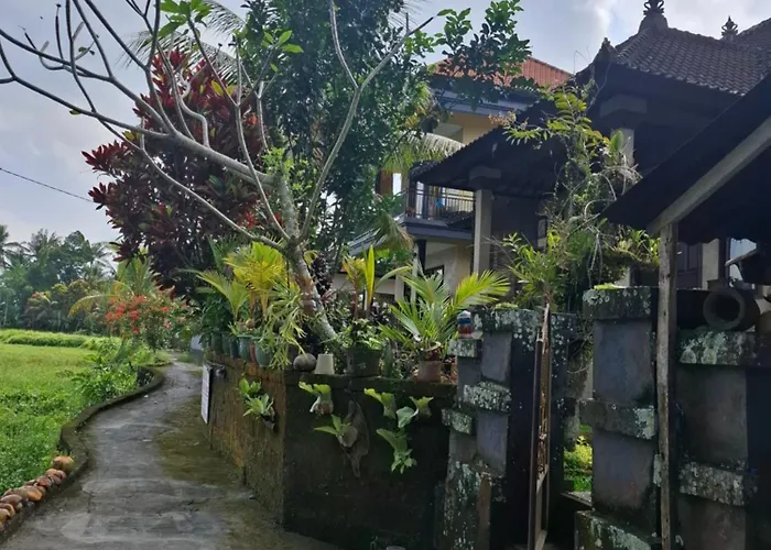Rumah Nyoman بيت ضيافة